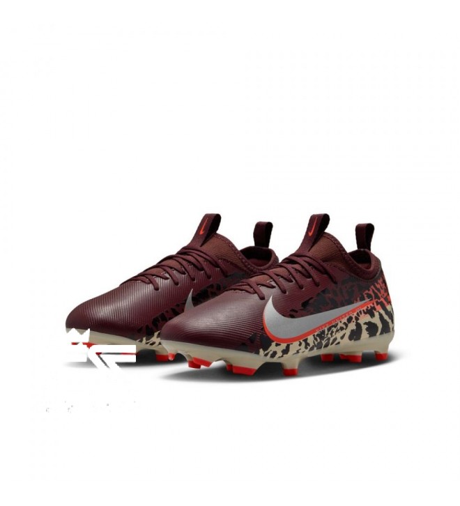 SOCCER BOOTS